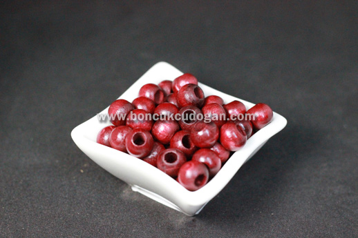 YUVARLAK TAHTA BONCUK 10MM YUVARLAK GENİŞ DELİK Bordo